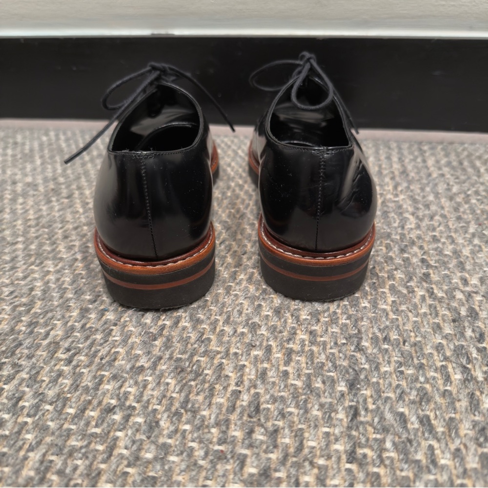 Stuart Weitzman Black Patent Leather Oxfords Brown Stripe Soles Shoes Size 7.5 - Picture 6 of 14